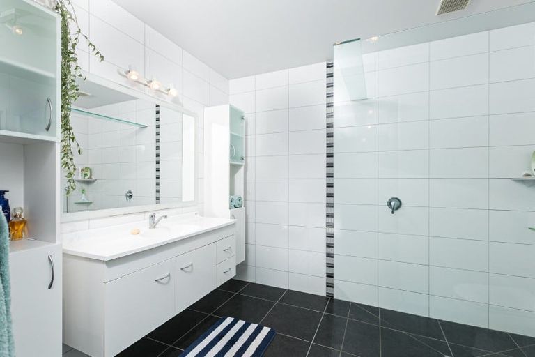 Photo of property in 17 Charlotte Street, Takapau, 4203