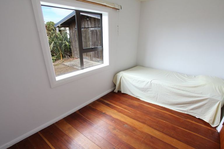Photo of property in 24 Taipari Avenue, Raglan, 3225