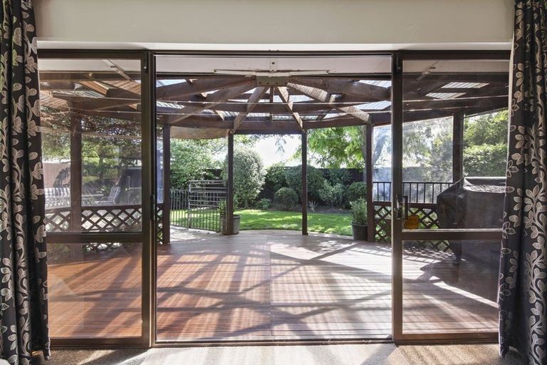 Photo of property in 6 Pearce Place, Kaiapoi, 7630