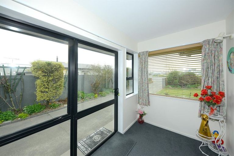 Photo of property in 192 Travis Road, New Brighton, Christchurch, 8083