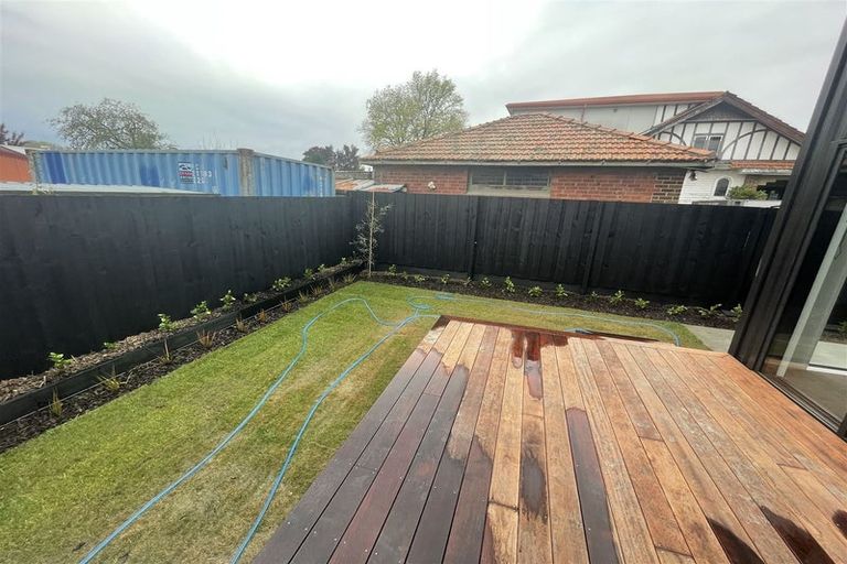 Photo of property in 10/27 New Brighton Road, Shirley, Christchurch, 8061