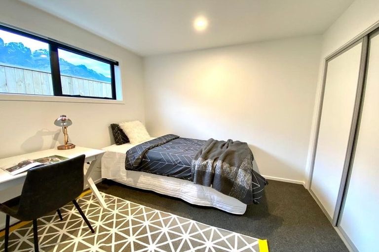 Photo of property in 55 Corriedale Road, Jacks Point, 9371