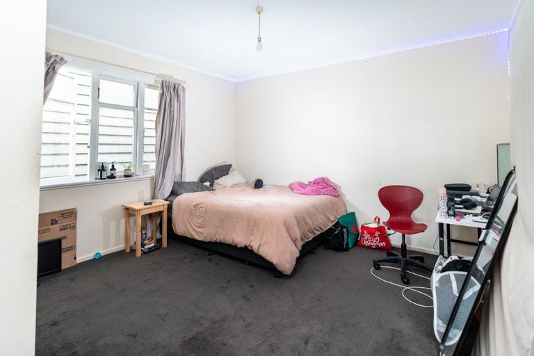 Photo of property in 16 Austin Street, Mount Victoria, Wellington, 6011