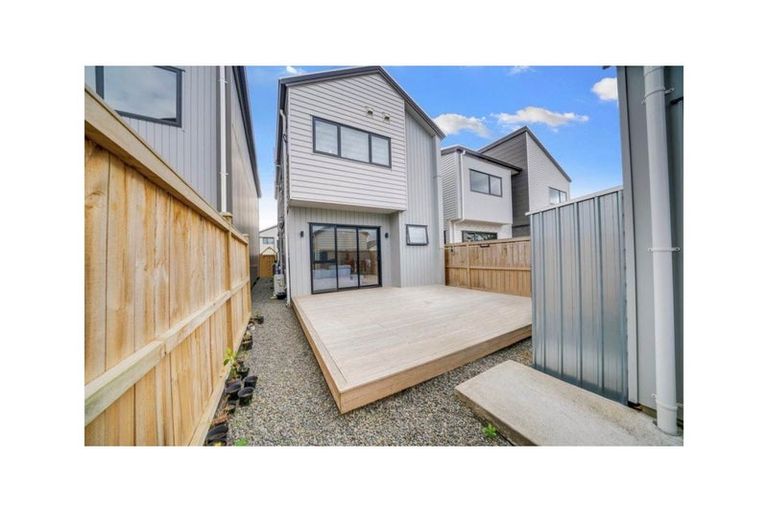 Photo of property in 71 Kairakau Street, Papakura, 2110