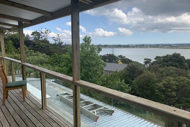 Photo of property in 140 Attwood Road, Paremoremo, Auckland, 0632