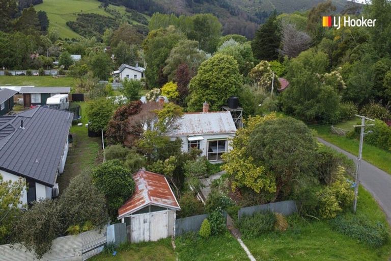 Photo of property in 2 Killarney Street, Waitati, 9085