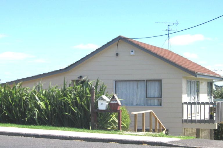 Photo of property in 2/81 Manuka Road, Bayview, Auckland, 0629