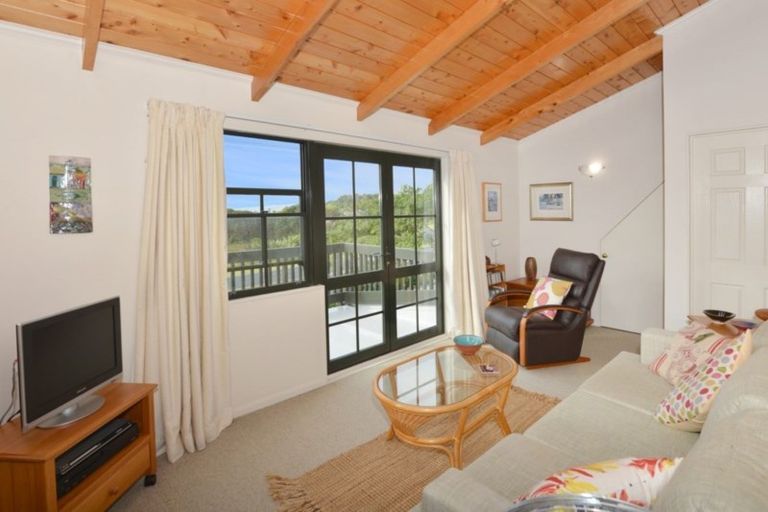 Photo of property in 2 Sunrise Court, Onerahi, Whangarei, 0110