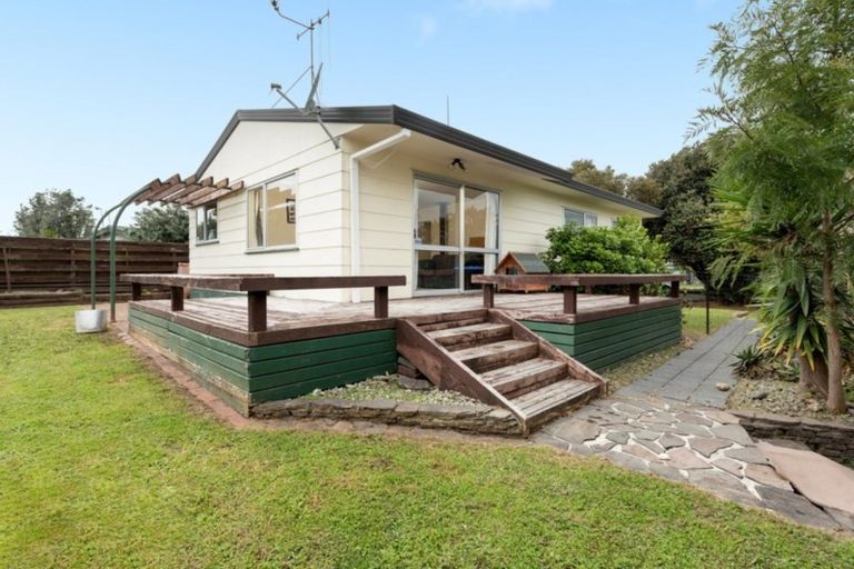 Photo of property in 22 Garnet Drive, Papamoa Beach, Papamoa, 3118