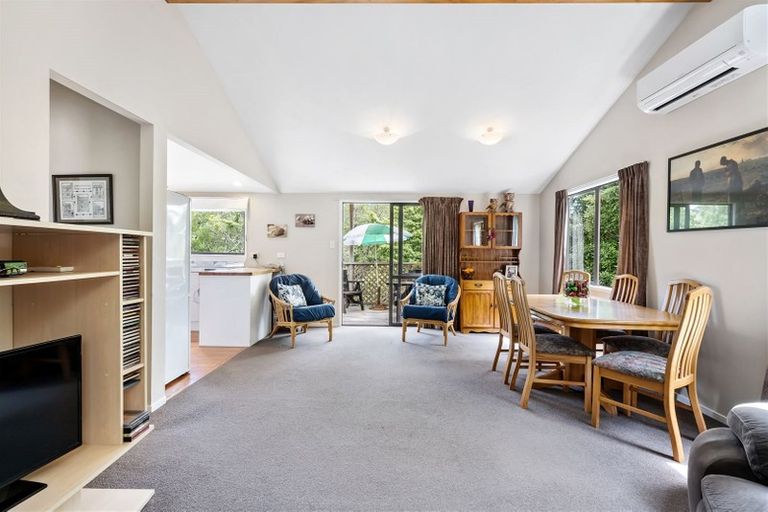 Photo of property in 315 Muriwai Road, Waimauku, 0881