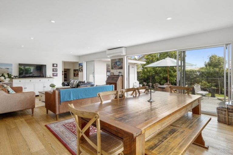 Photo of property in 6 Terrace Avenue, Mount Maunganui, 3116