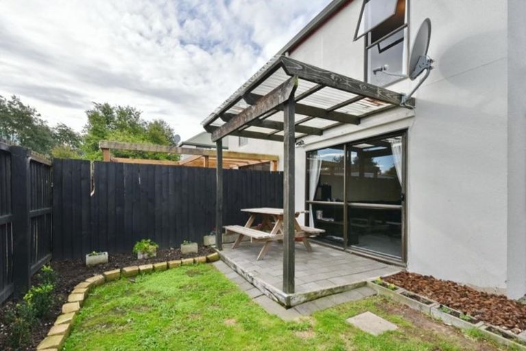 Photo of property in 6/96 Poulson Street, Addington, Christchurch, 8024