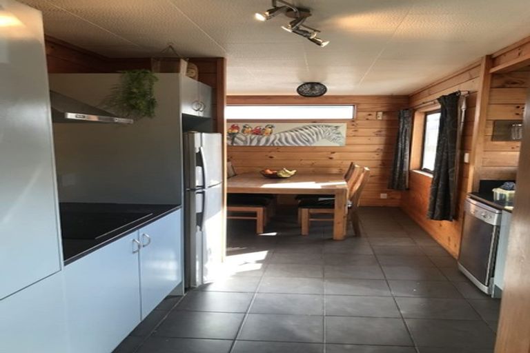 Photo of property in 10a Bunnythorpe Road, Papakura, 2110