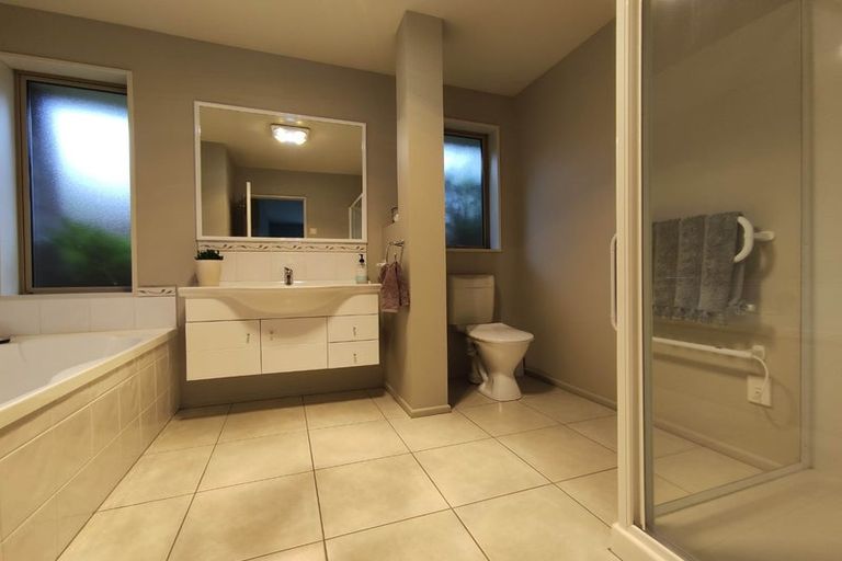 Photo of property in 5 Cassinia Gardens, Aidanfield, Christchurch, 8025