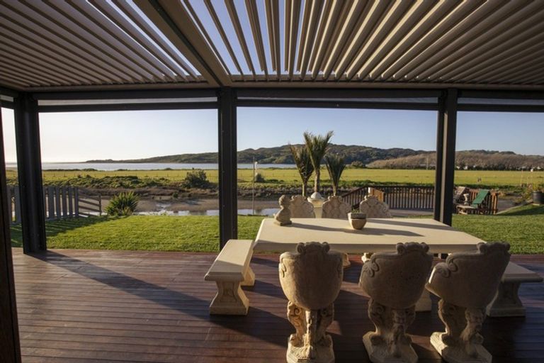 Photo of property in 3 Nihinihi Avenue, Raglan, 3225