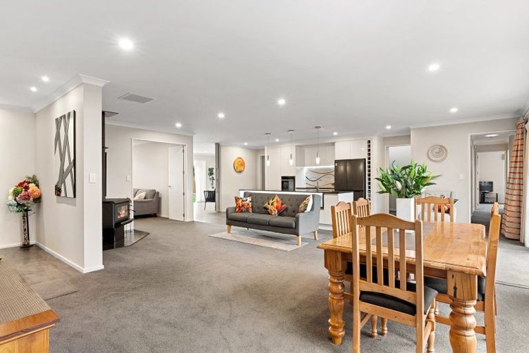 Photo of property in 9 Goldrush Lane, Rolleston, 7614