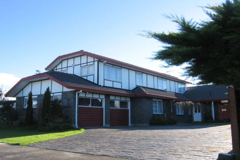 Photo of property in 88 John F Kennedy Drive, Milson, Palmerston North, 4414