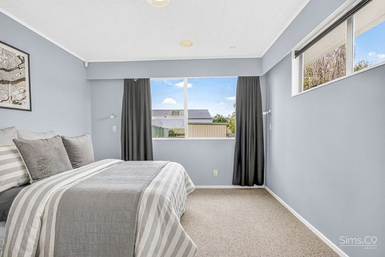 Photo of property in 18 Exeter Crescent, Springvale, Whanganui, 4501