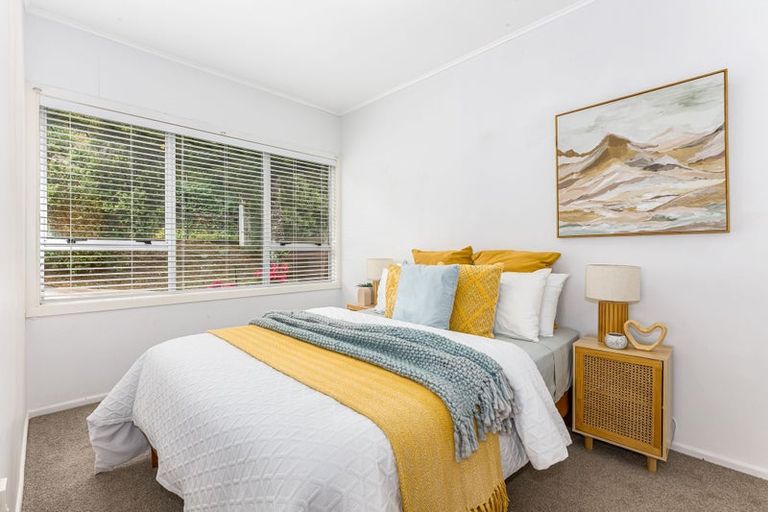 Photo of property in 27 Paremata Crescent, Paremata, Porirua, 5024