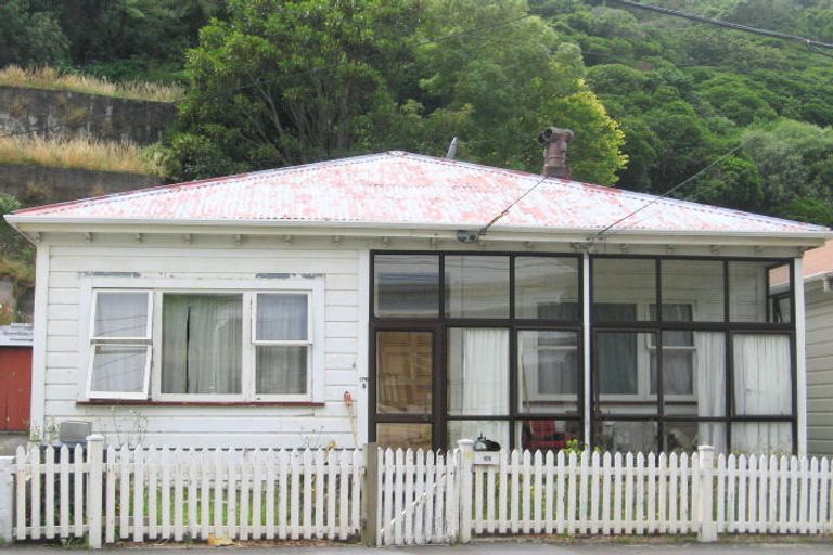 Photo of property in 176 Aro Street, Aro Valley, Wellington, 6021