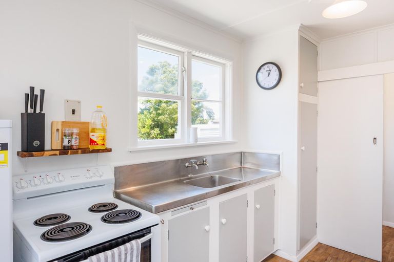 Photo of property in 25 Humber Street, Roslyn, Palmerston North, 4414