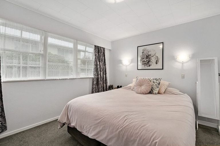 Photo of property in 62 Sunbrae Drive, Silverstream, Upper Hutt, 5019