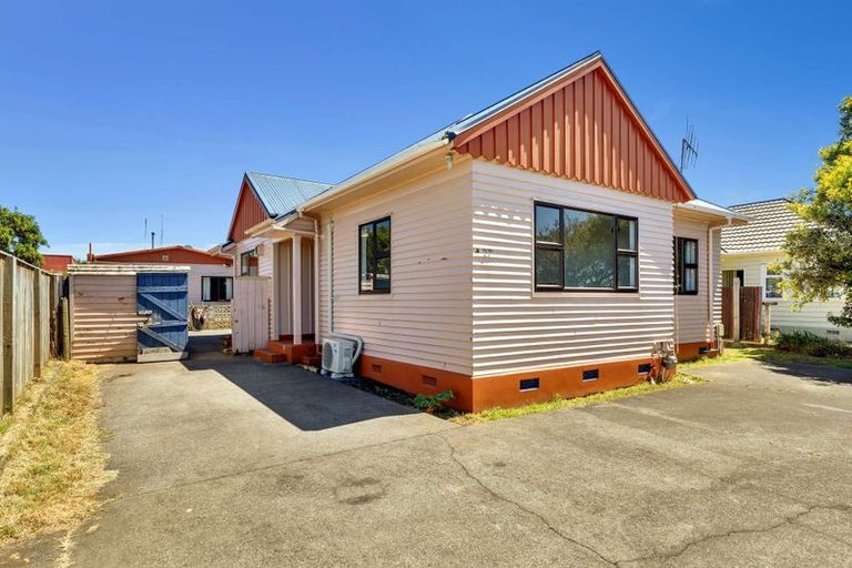 Photo of property in 27 Jackson Street, College Estate, Whanganui, 4500
