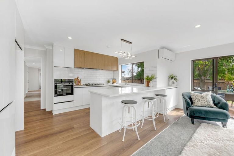 Photo of property in 13 Malahide Drive, Flat Bush, Auckland, 2019