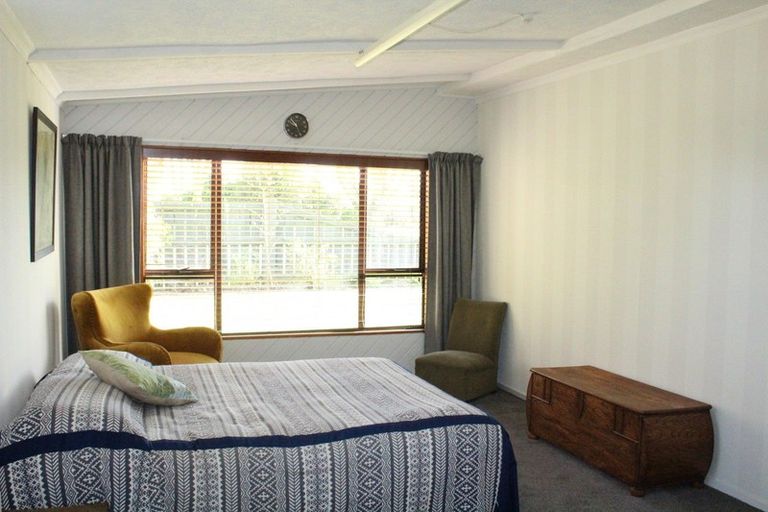 Photo of property in 135 Great North Road, Winton, 9720