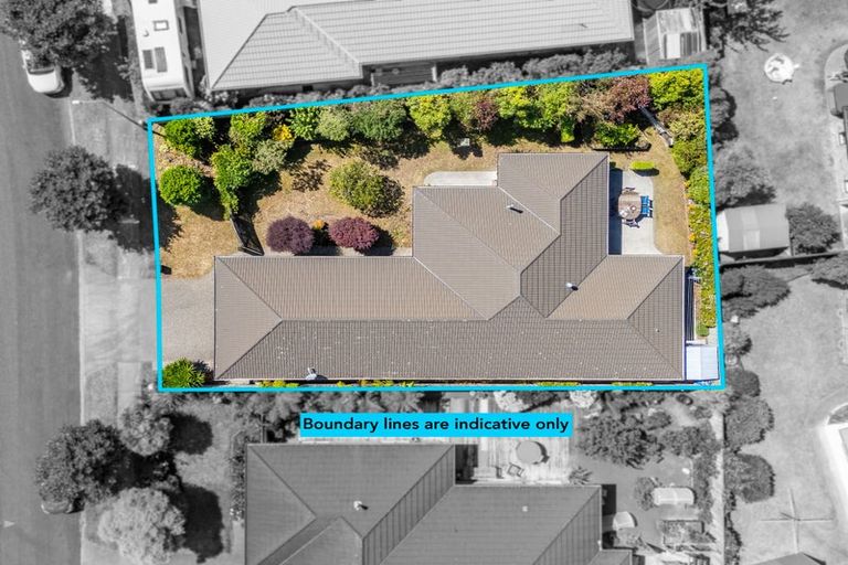 Photo of property in 31 Campion Road, Waikanae Beach, Waikanae, 5036