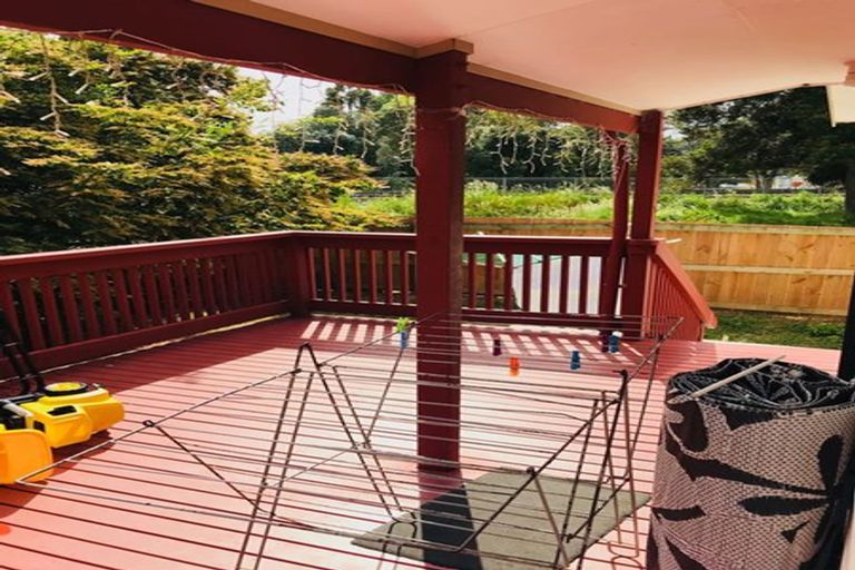 Photo of property in 64 Rosella Road, Mangere East, Auckland, 2024