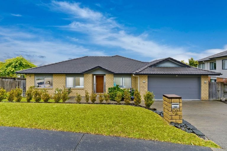 Photo of property in 62 Lake Panorama Drive, Henderson, Auckland, 0612