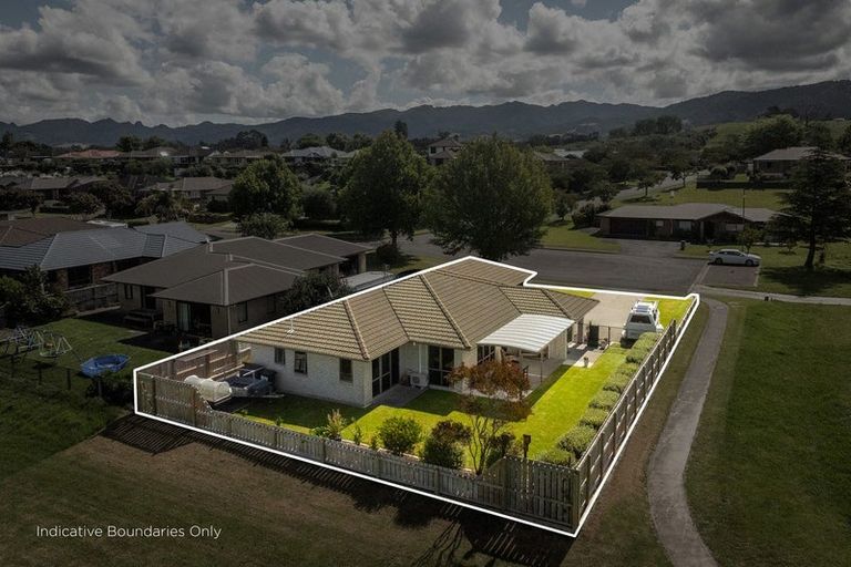 Photo of property in 15 Uretara Drive, Katikati, 3129