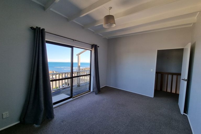 Photo of property in 8/410 The Esplanade, Island Bay, Wellington, 6023