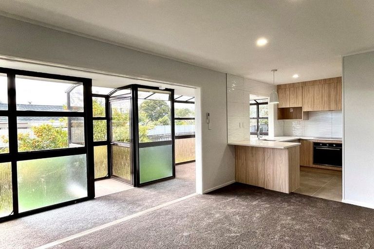 Photo of property in 3/13 Copley Street, New Lynn, Auckland, 0600