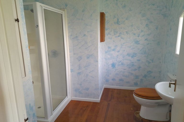 Photo of property in 1/20 Philson Terrace, Browns Bay, Auckland, 0630