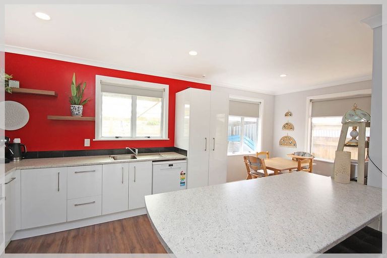 Photo of property in 47 Park Street, Foxton, 4814