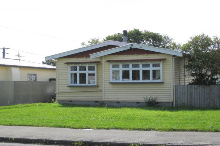 Photo of property in 3 Laurence Street, Waltham, Christchurch, 8011