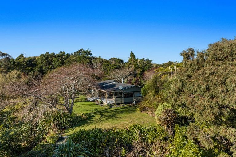 Photo of property in 33 Hiwarau Road, Kutarere, Opotiki, 3198