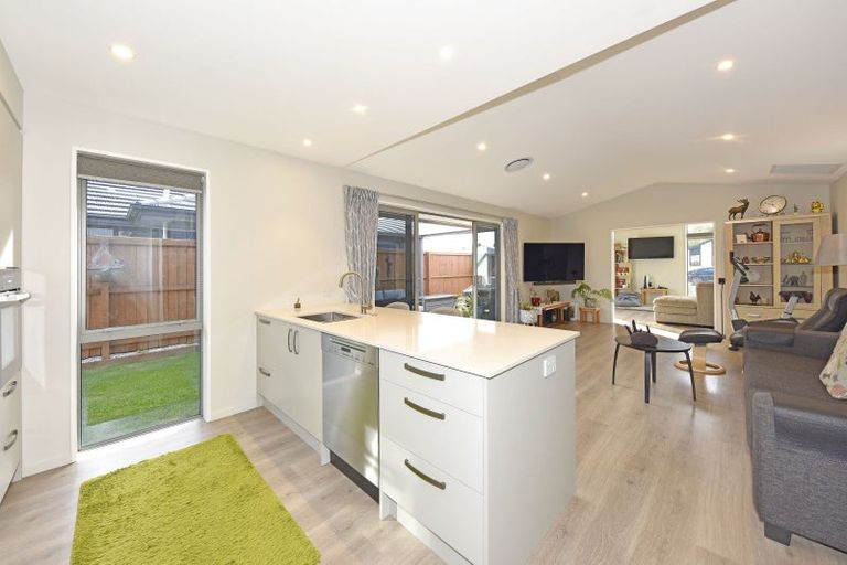 Photo of property in 76 Muirhill Street, Halswell, Christchurch, 8025