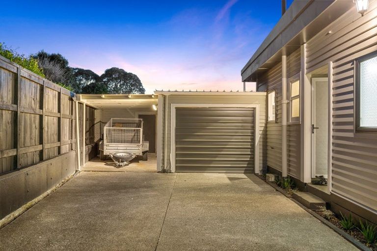 Photo of property in 3 Huia Road, Raumati Beach, Paraparaumu, 5032