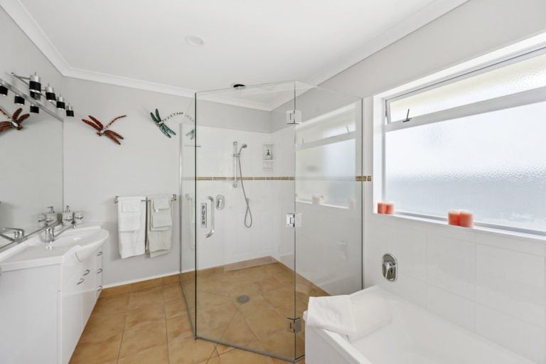 Photo of property in 134 North Shore Road, Eskdale, Napier, 4182