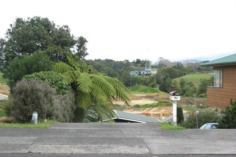 Photo of property in 9a Ballantrae Place, Highlands Park, New Plymouth, 4312