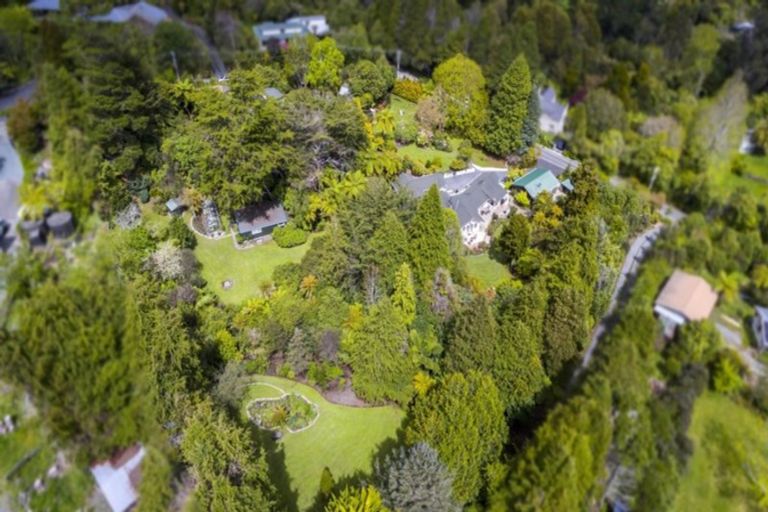 Photo of property in 23 Crest Road, Akatarawa, Upper Hutt, 5372