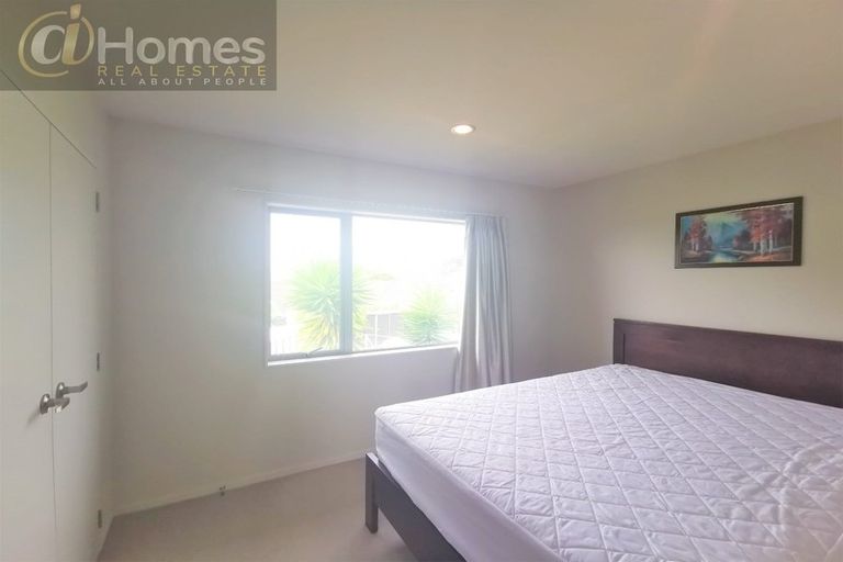 Photo of property in 201a Don Buck Road, Massey, Auckland, 0614