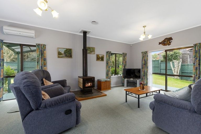 Photo of property in 1 Homestead Place, Glenview, Hamilton, 3206