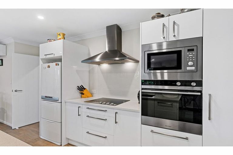 Photo of property in 16 Jack Boyd Drive, Mangawhai Heads, Mangawhai, 0573