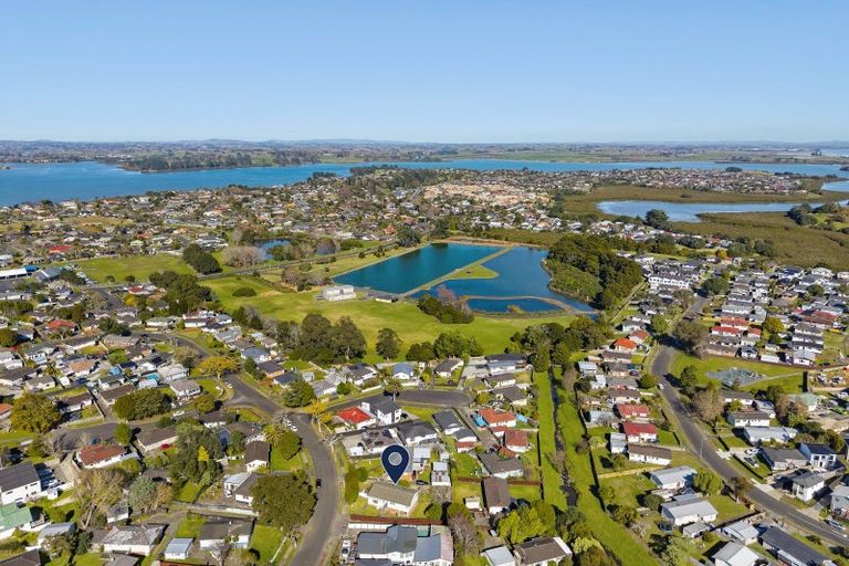 Photo of property in 21 Hobart Crescent, Wattle Downs, Auckland, 2103