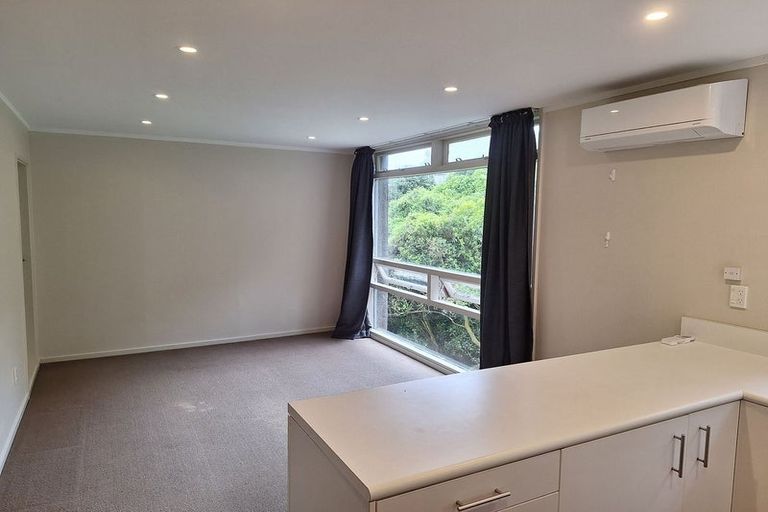 Photo of property in 60a Croydon Street, Karori, Wellington, 6012