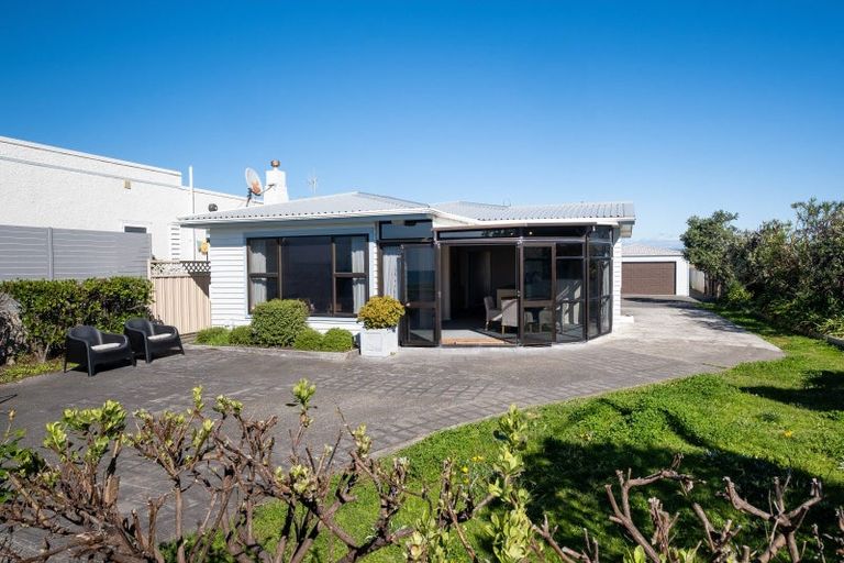 Photo of property in 71 The Esplanade, Westshore, Napier, 4110